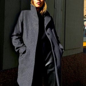 Aritzia Wilfred Coat
